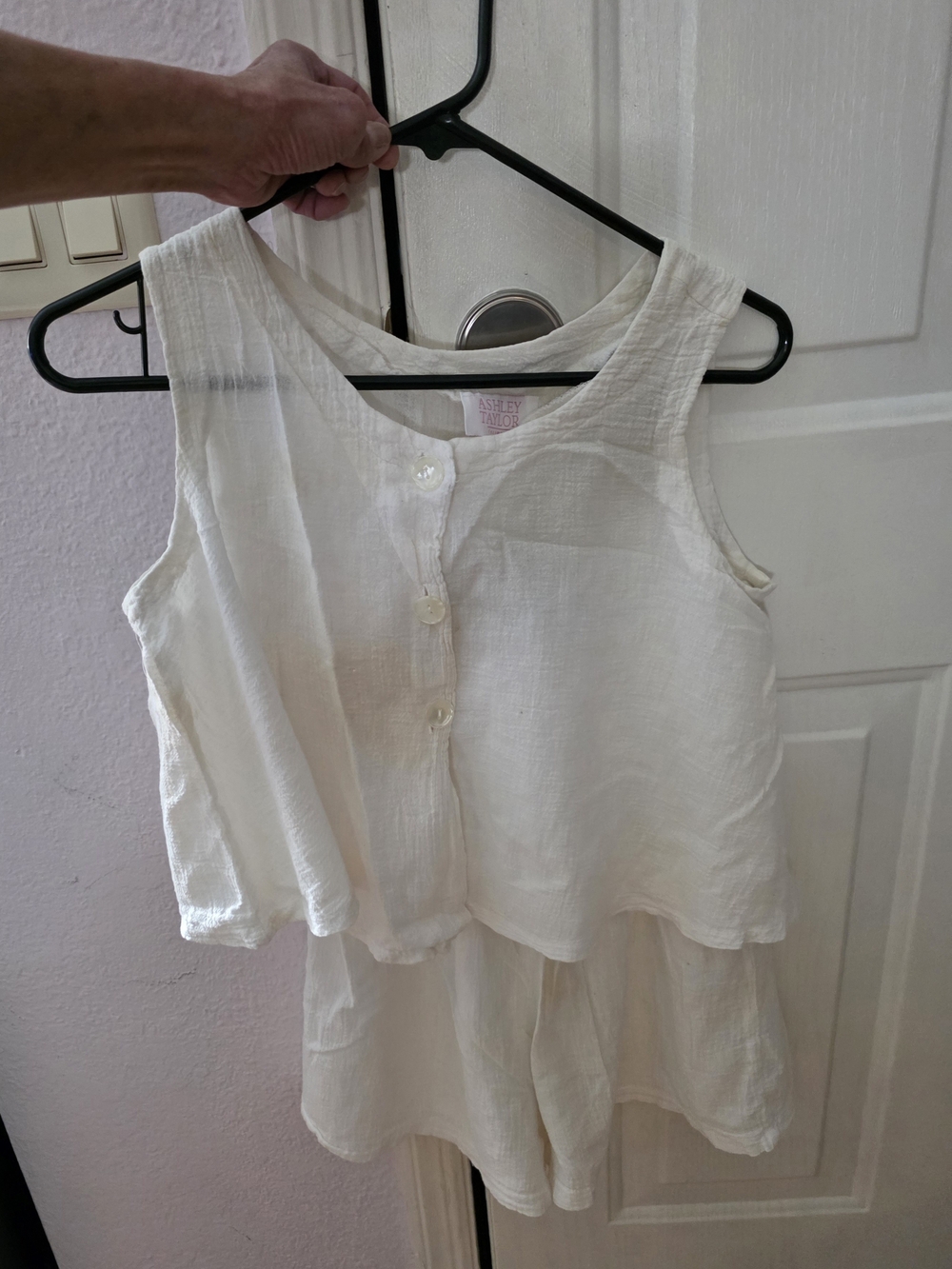 Ashley Taylor Small White Layered Cotton Pajama Set